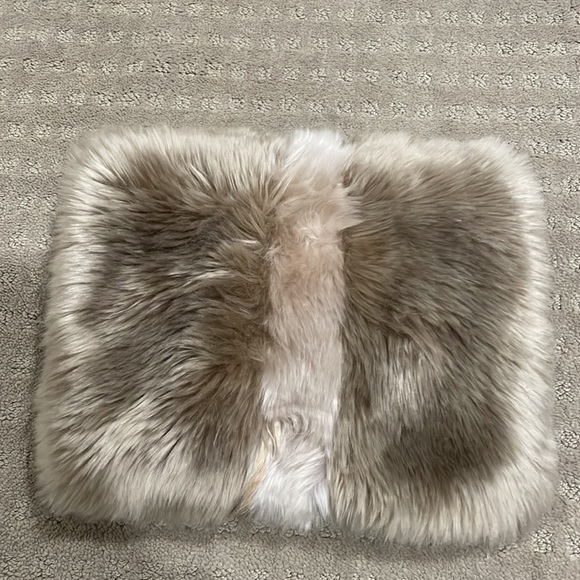 Remi/Reid large furry clutch from Anthropology. - Picture 4 of 4